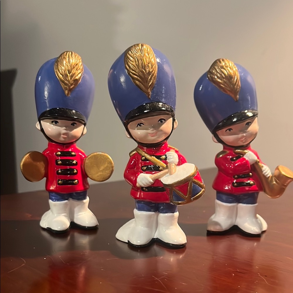 Vintage Ceramic Toy Soldier Figurines Set drummer boy sax cymbal